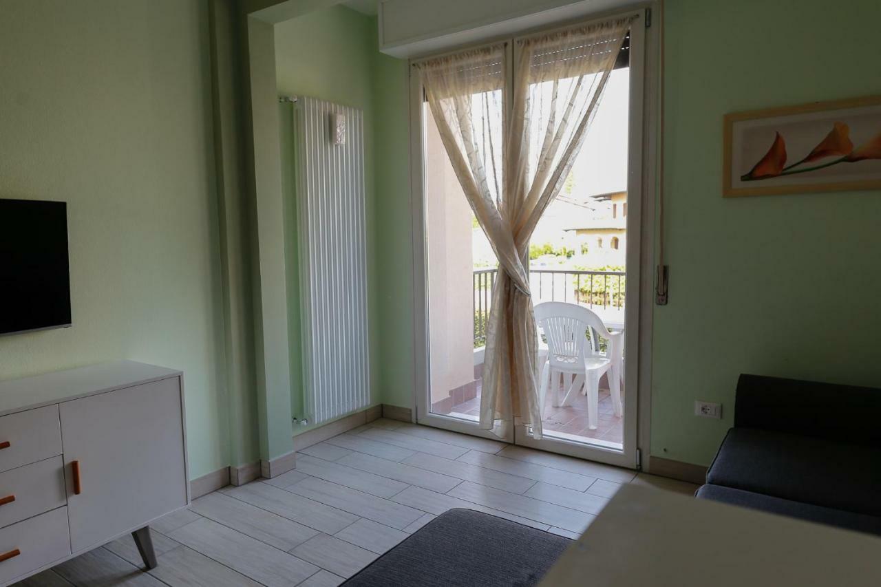 Appartamenti Residence Tulipano Sirmione Exterior foto