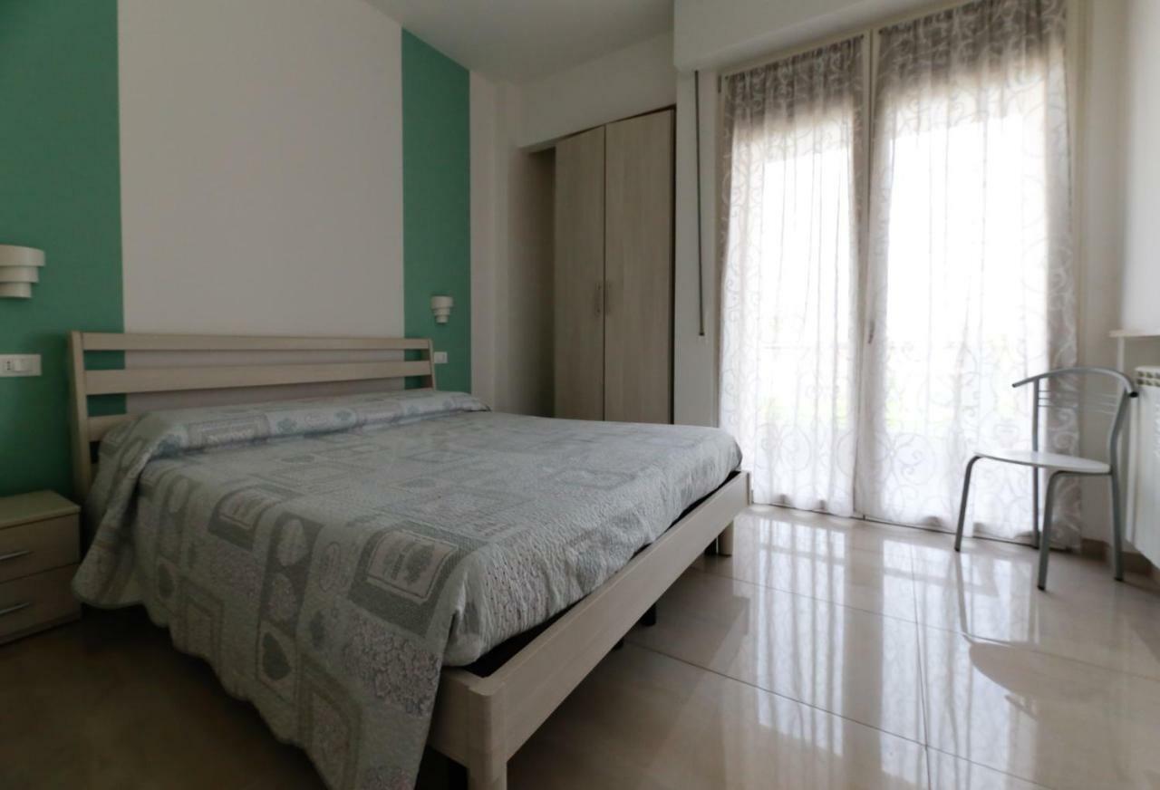 Appartamenti Residence Tulipano Sirmione Exterior foto